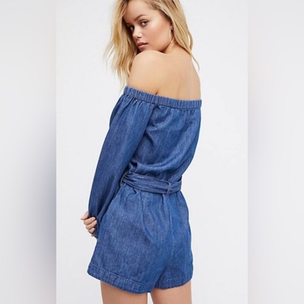 Free People Blue Denim Tie at Waist Romper Size XS EUC - Picture 3 of 7